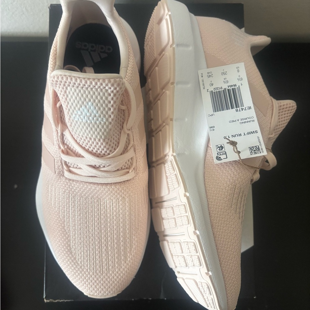 Adidas Women’s Sneakers in Light Pink and White
